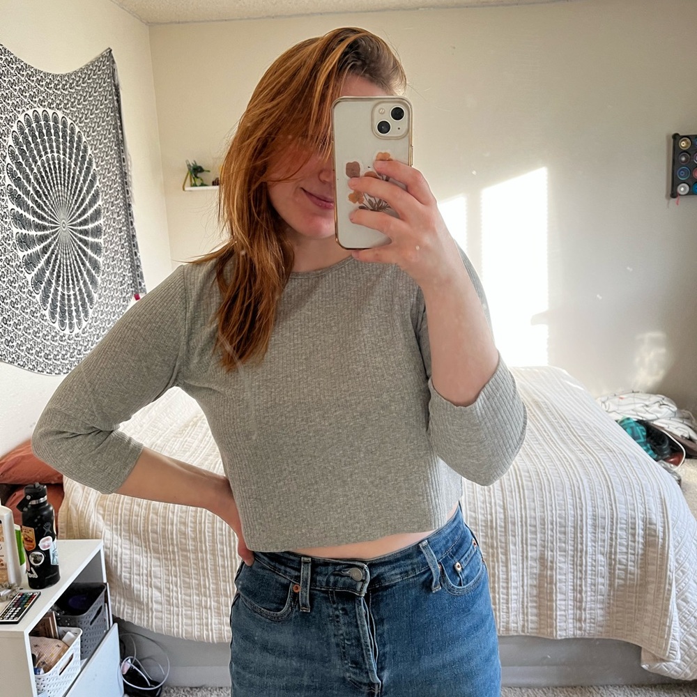 soft grey cropped top